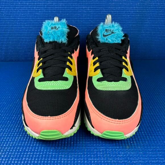 🔴 NIKE AIR MAX 90 PRM Women`s Size 8 Black Pink Blue Furry Shoes CТ1891-600 - Picture 2 of 8